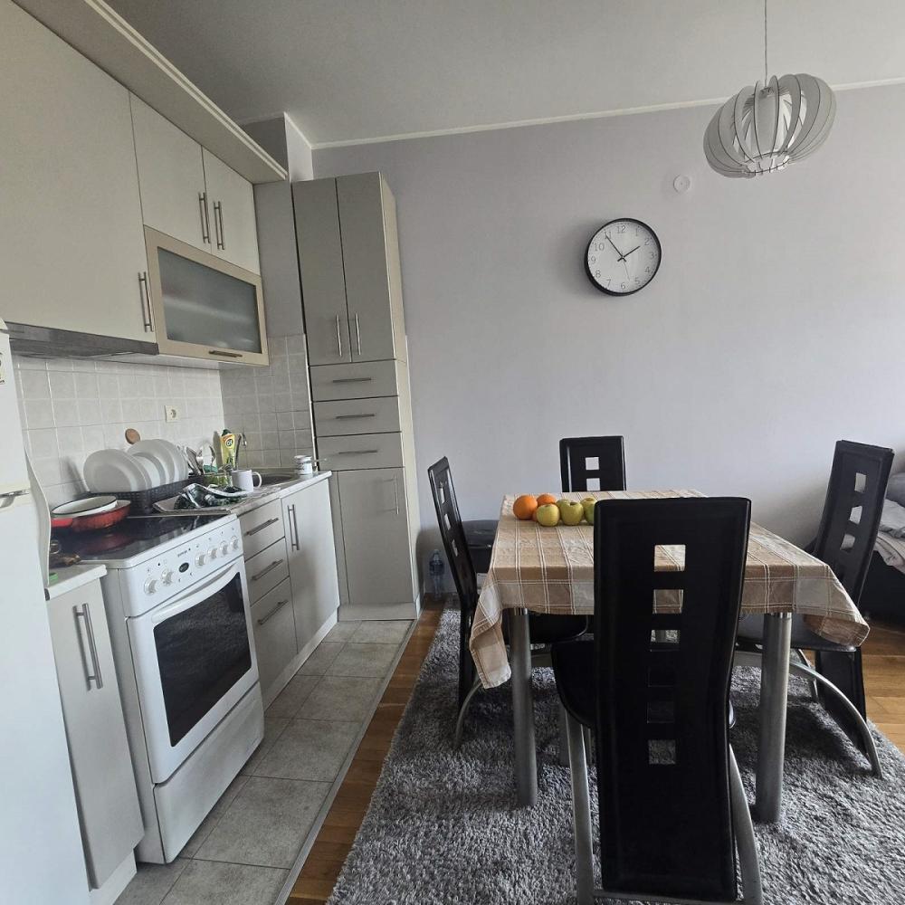 Stan na prodaju u Beogradu, Južni bulevar, dvosoban, 44m2, cena 159990 evra