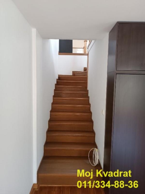 Stan na prodaju u Beogradu, Vračar (Hram), trosoban, 86m2, cena 292000 evra