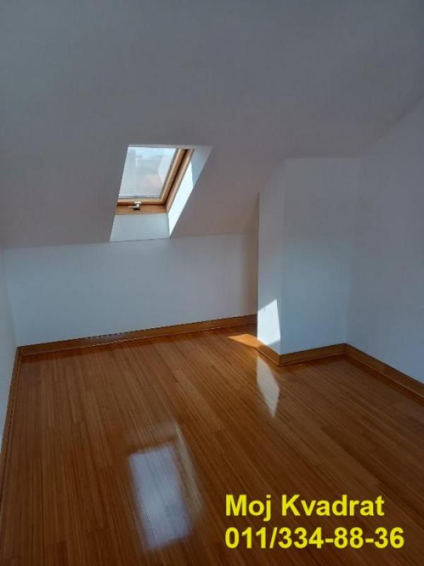 Stan na prodaju u Beogradu, Vračar (Hram), trosoban, 86m2, cena 292000 evra