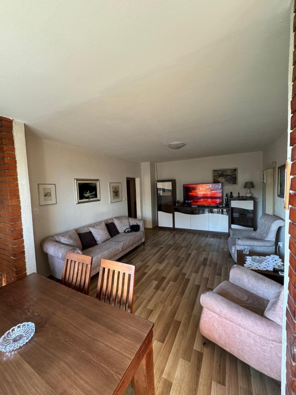 Stan na prodaju u Beogradu, Vidikovac, troiposoban, 85m2, cena 200000 evra