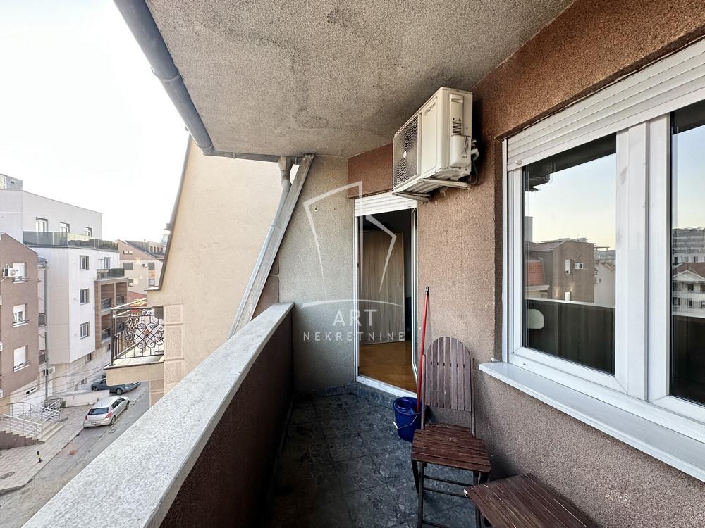 Stan na prodaju u Beogradu, Pašino brdo, dvosoban, 48m2, cena 173000 evra