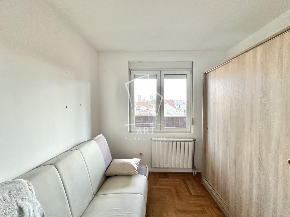 Stan na prodaju u Beogradu, Pašino brdo, dvosoban, 48m2, cena 173000 evra