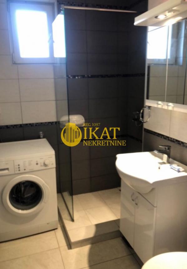 Stan na prodaju u Beogradu, Karaburma, dvosoban, 57m2, cena 140500 evra