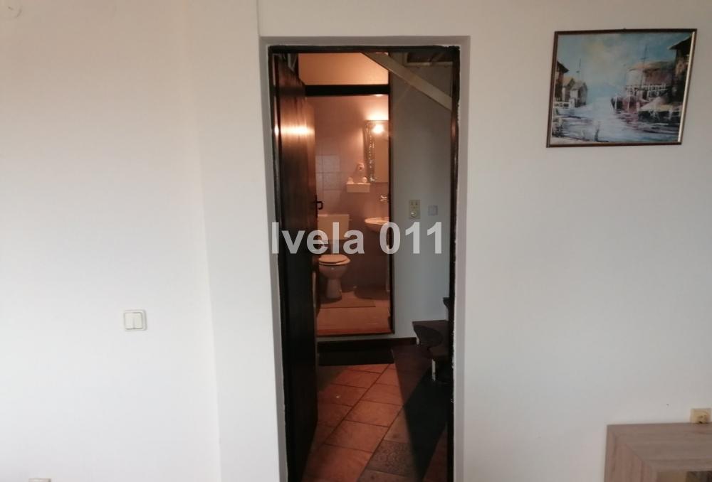 Stan na prodaju u Beogradu, Voždovac, trosoban, 91m2, cena 145000 evra