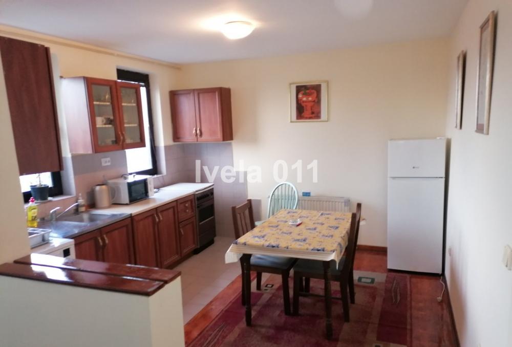 Stan na prodaju u Beogradu, Voždovac, trosoban, 91m2, cena 145000 evra