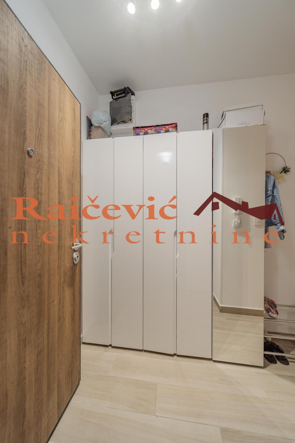 Stan na prodaju u Beogradu, Crveni Krst, jednosoban, 28m2, cena 145000 evra