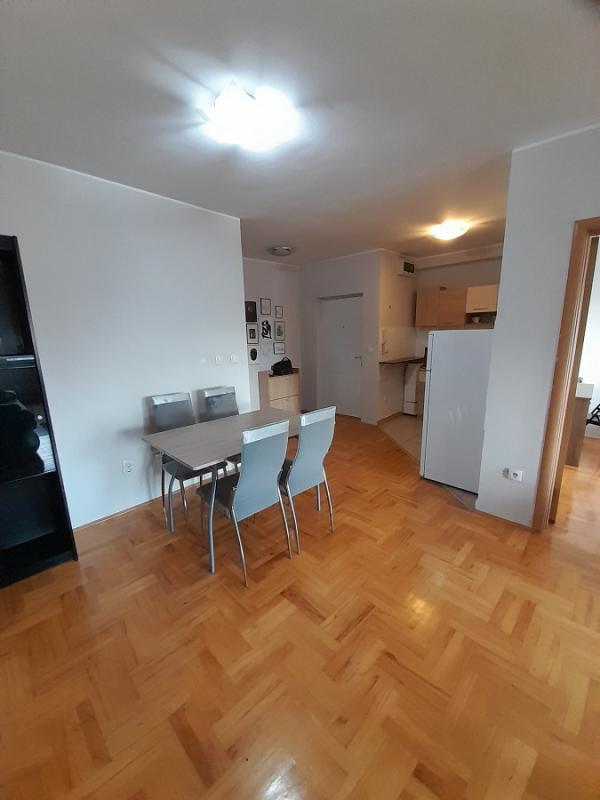 Stan na prodaju u Beogradu, Pašino brdo, dvosoban, 48m2, cena 173000 evra
