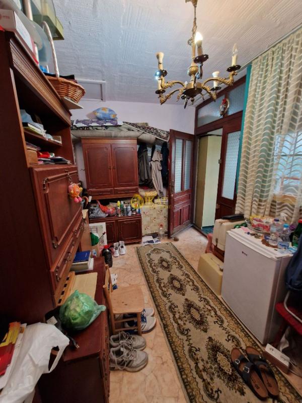 Stan na prodaju u Beogradu, Petlovo brdo, cetvorosoban, 82m2, cena 150000 evra