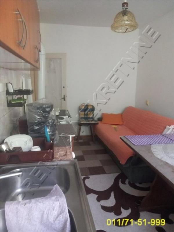 Stan na prodaju u Beogradu, Borča, jednosoban, 38m2, cena 35000 evra