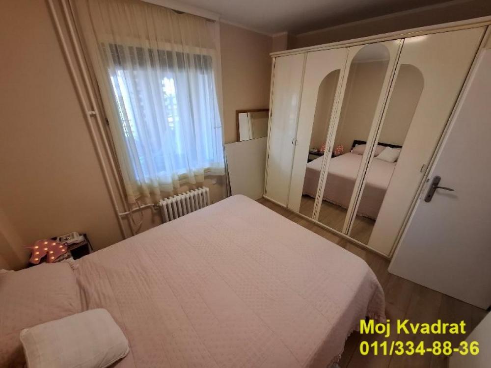 Stan na prodaju u Beogradu, Cerak vinogradi, dvosoban, 59m2, cena 209000 evra