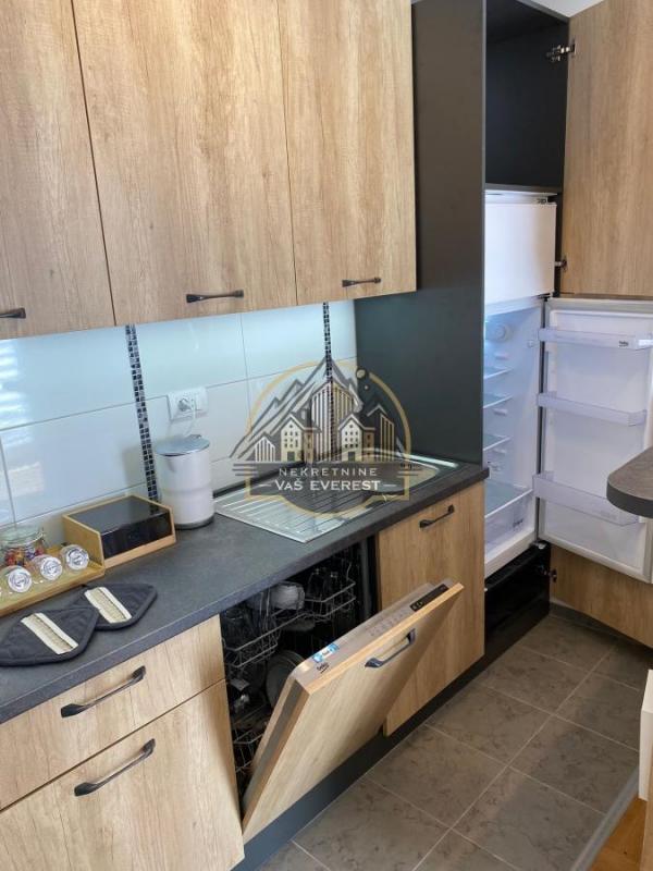 Stan na prodaju u Beogradu, Ledine, dvosoban, 57m2, cena 115000 evra