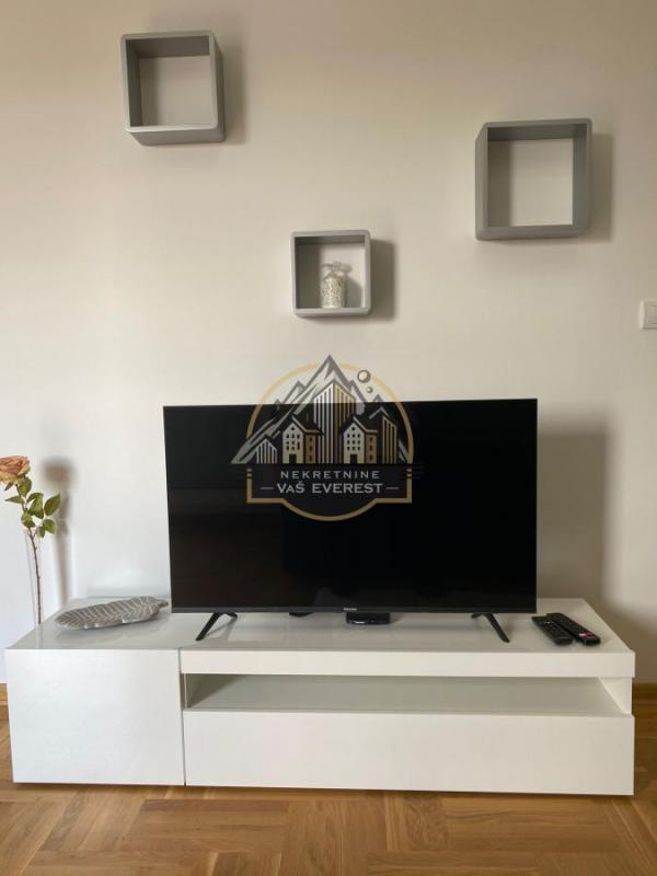 Stan na prodaju u Beogradu, Ledine, dvosoban, 57m2, cena 115000 evra