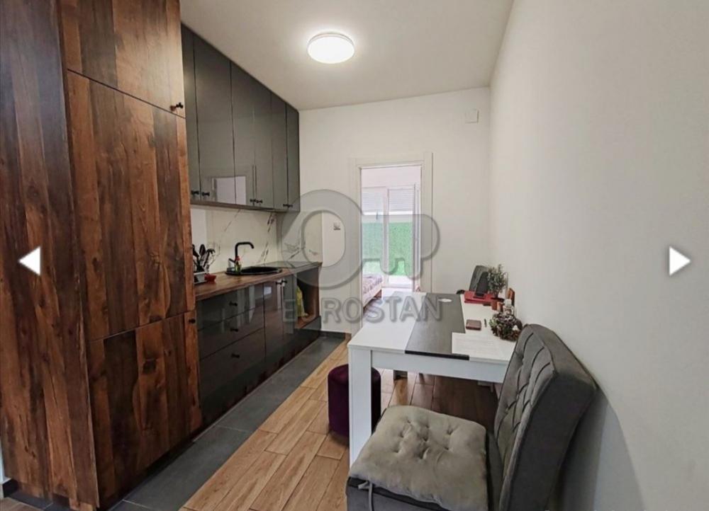 Stan na prodaju u Beogradu, Novi Beograd, dvosoban, 40m2, cena 140000 evra