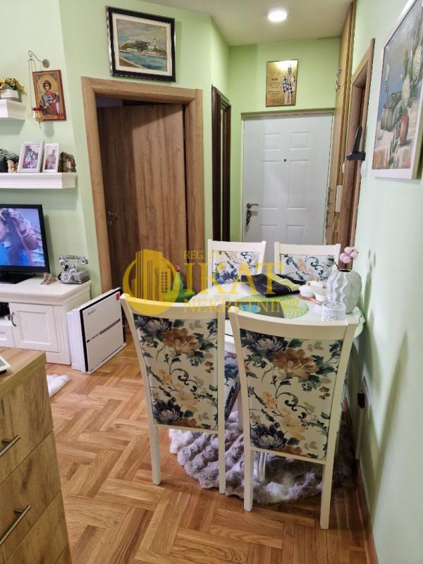Stan na prodaju u Beogradu, Žarkovo, jednoiposoban, 30m2, cena 85000 evra