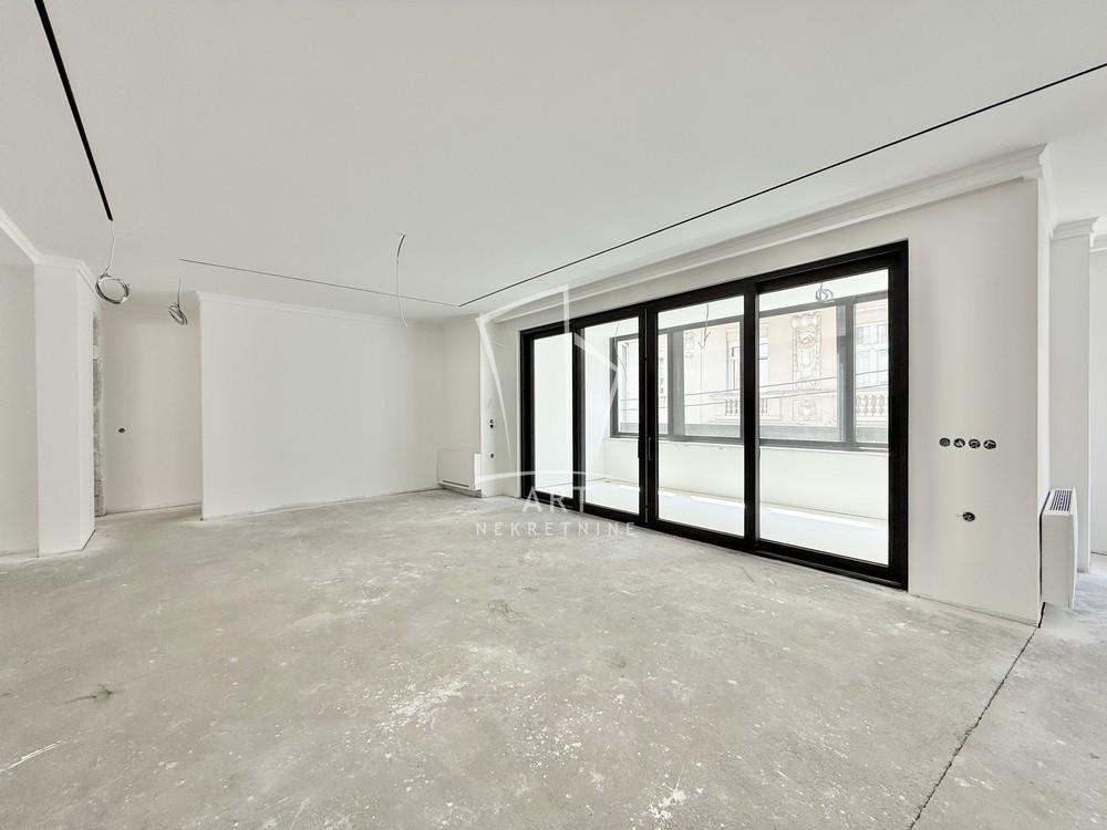 Stan na prodaju u Beogradu, Vračar (Hram), cetvorosoban, 180m2, cena 1386000 evra