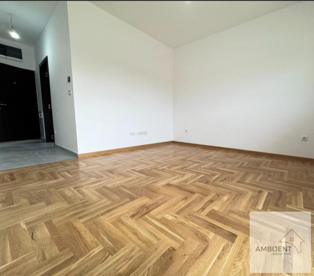 Stan na prodaju u Beogradu, Surčin, dvosoban, 39m2, cena 95500 evra