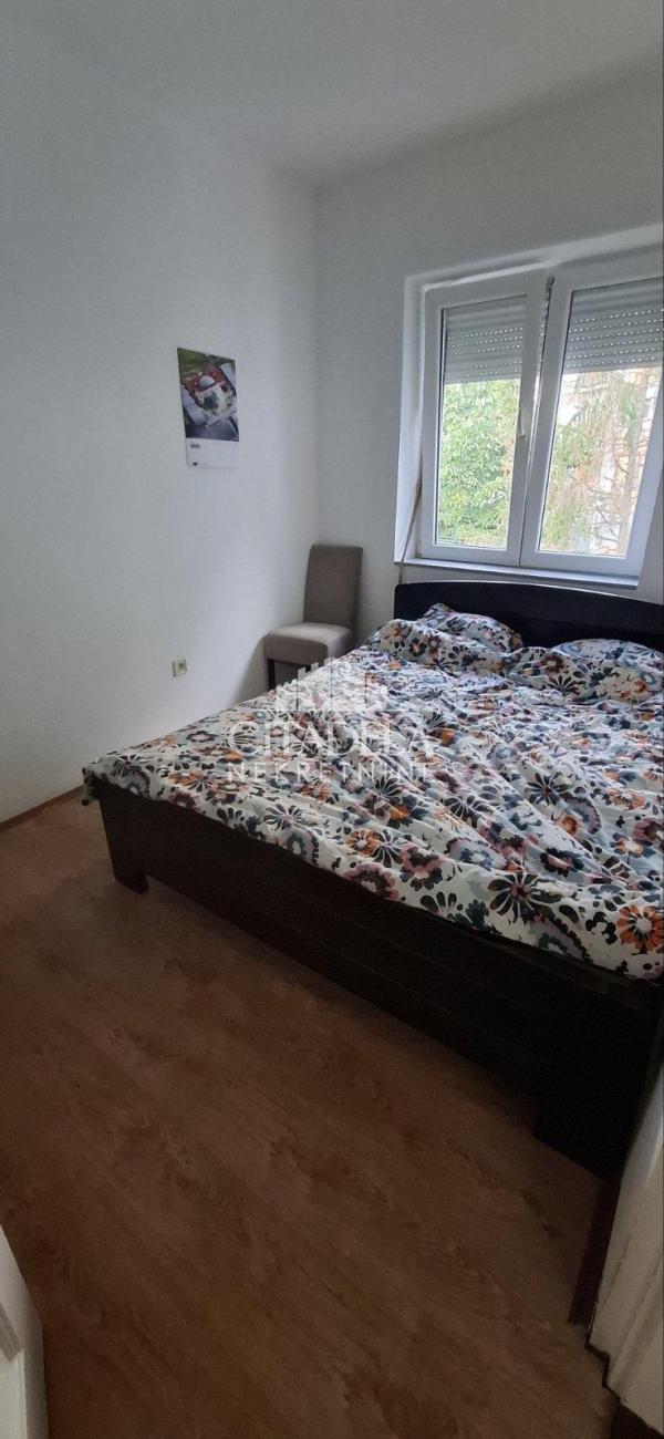 Stan na prodaju u Beogradu, dvoiposoban, 60m2, cena 73000 evra