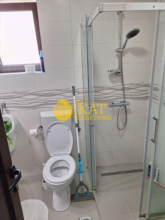 Stan na prodaju u Beogradu, Zvezdara, dvoiposoban, 70m2, cena 245000 evra