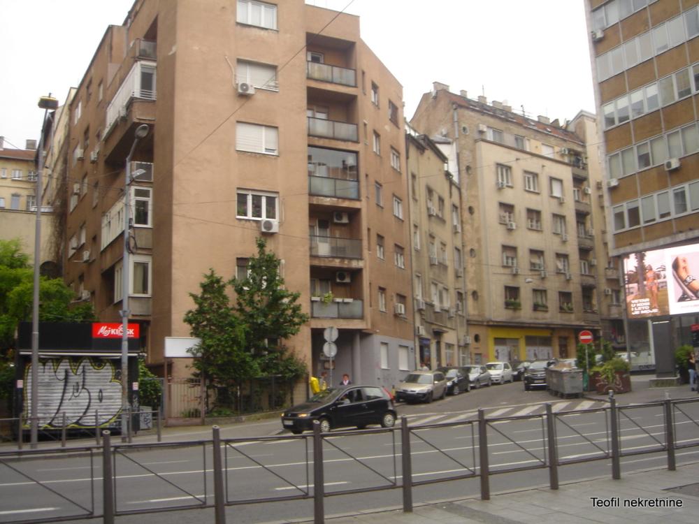 Stan na prodaju u Beogradu, Skadarlija, trosoban, 89m2, cena 300000 evra