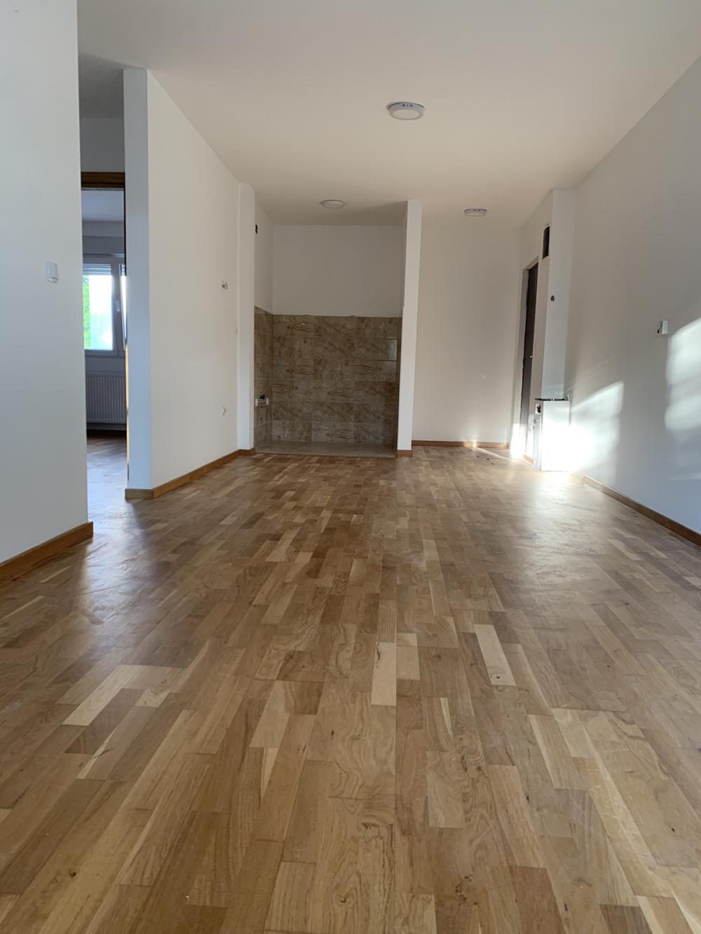 Stan na prodaju u Beogradu, Mirijevo, trosoban, 63m2, cena 126000 evra