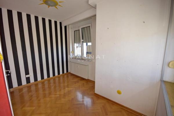 Stan na prodaju u Beogradu, Vračar, cetvorosoban, 125m2, cena 415000 evra