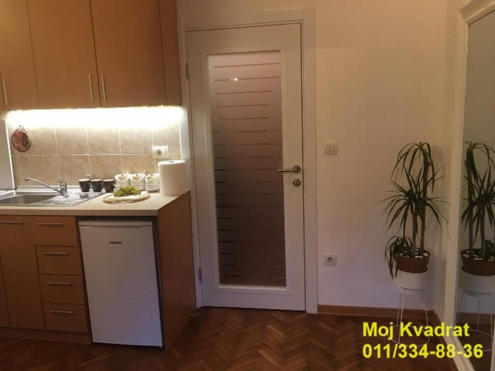 Stan na prodaju u Beogradu, Banovo brdo, jednosoban, 25m2, cena 90000 evra
