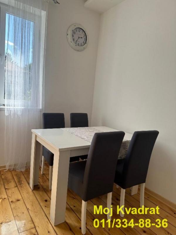 Stan na prodaju u Beogradu, Neimar, dvosoban, 38m2, cena 145500 evra