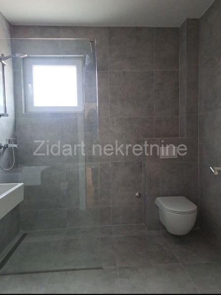 Stan na prodaju u Beogradu, Autokomanda, trosoban, 92m2, cena 262200 evra