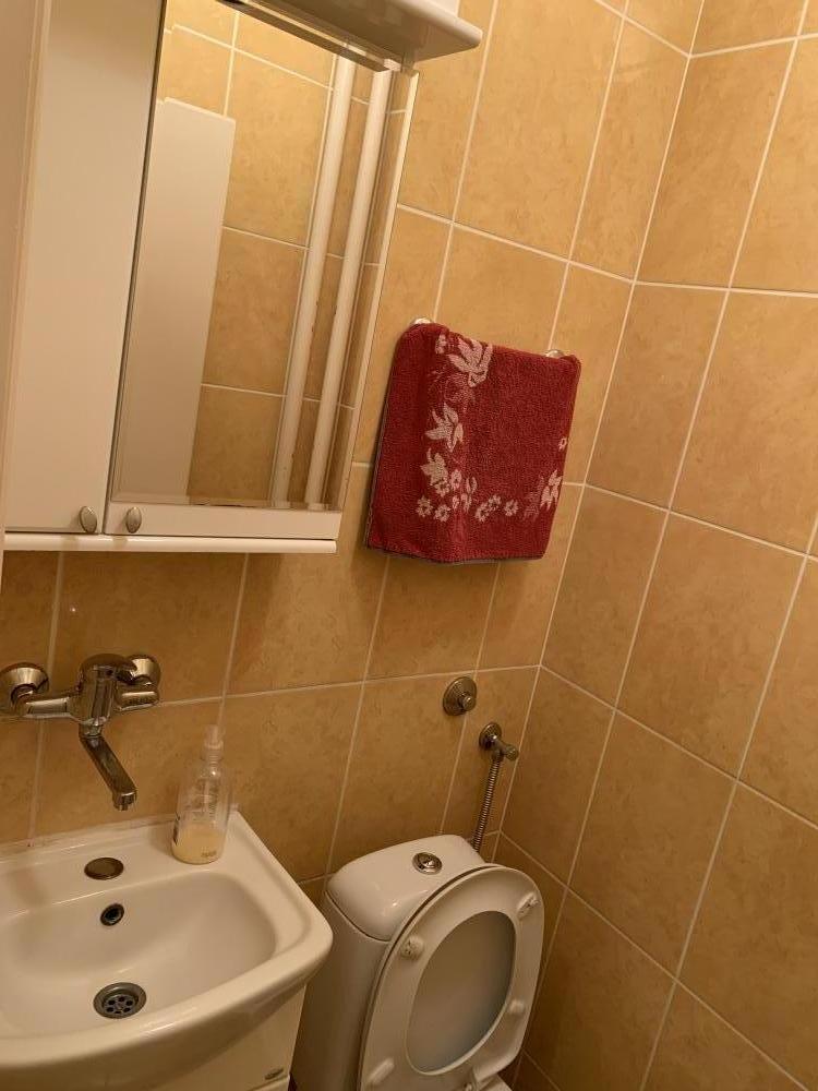 Stan na prodaju u Beogradu, Cerak, trosoban, 88m2, cena 220000 evra