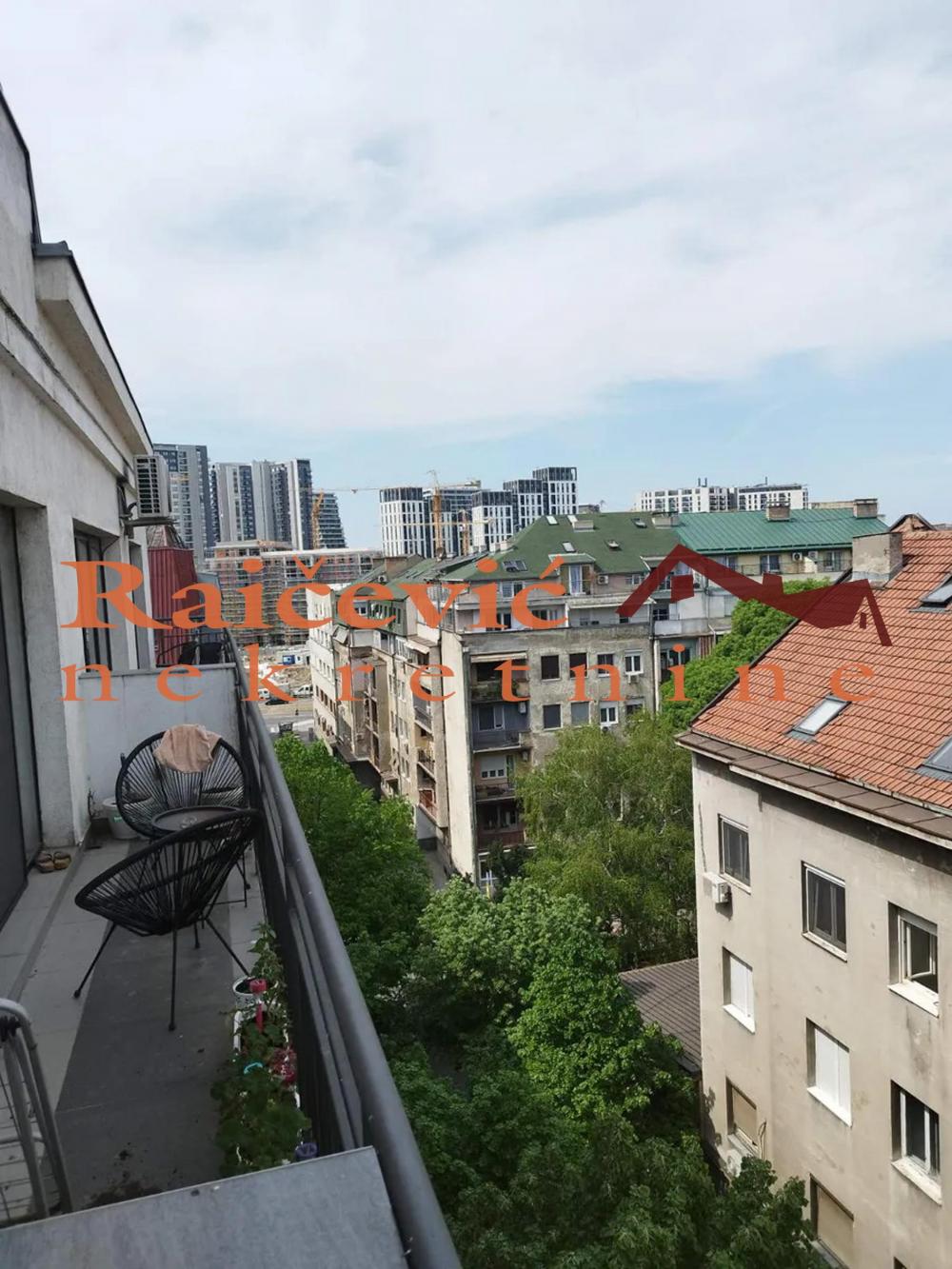 Stan na prodaju u Beogradu, Beograd (centar), cetvorosoban, 79m2, cena 285000 evra