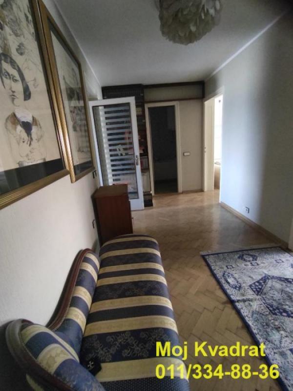 Stan na prodaju u Beogradu, Zeleni venac, trosoban, 72m2, cena 215000 evra