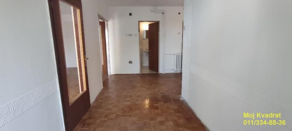 Stan na prodaju u Beogradu, Čukarica, jednoiposoban, 56m2, cena 160000 evra