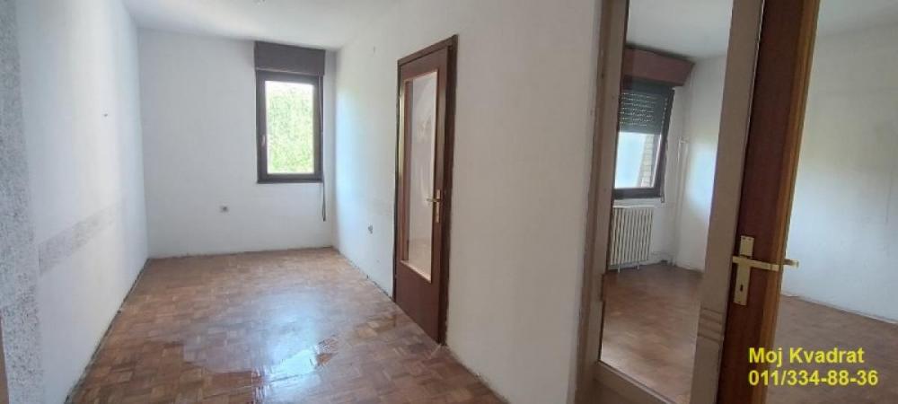 Stan na prodaju u Beogradu, Čukarica, jednoiposoban, 56m2, cena 160000 evra