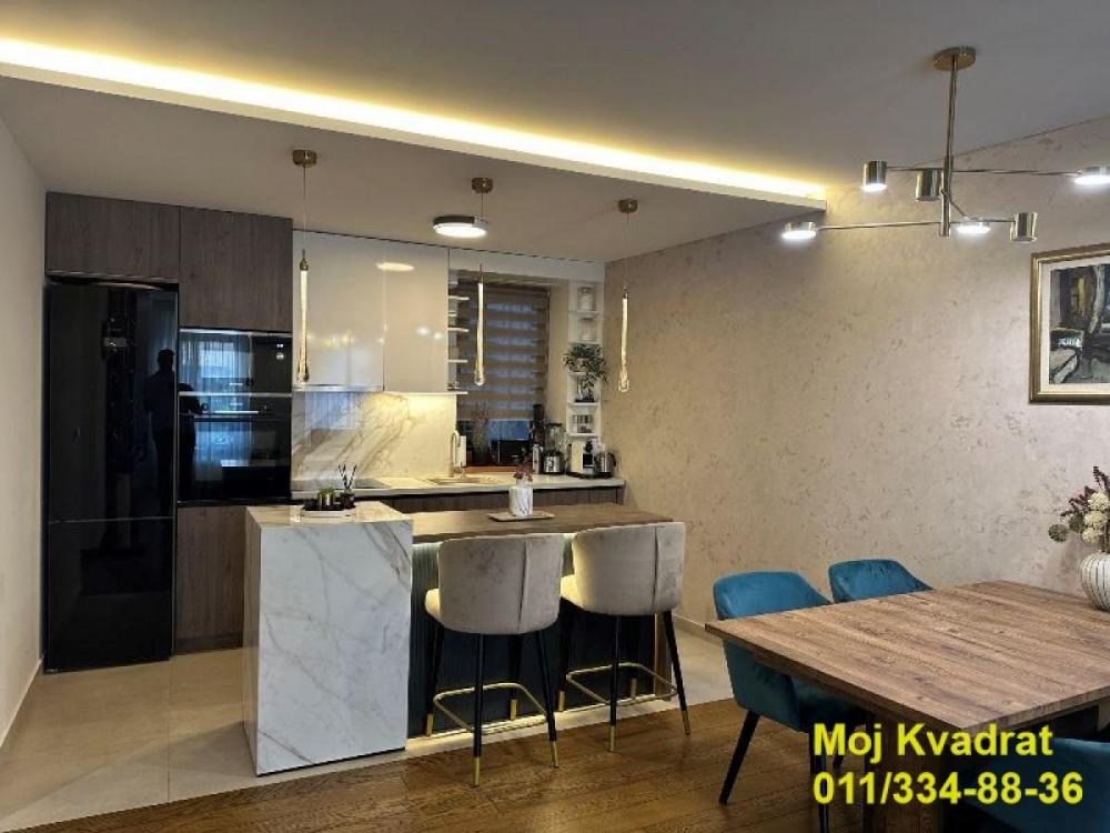 Stan na prodaju u Beogradu, Južni bulevar, cetvorosoban, 115m2, cena 449000 evra