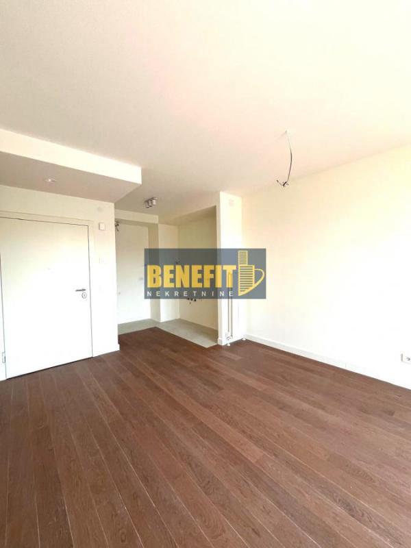 Stan na prodaju u Beogradu, Beograd na vodi, trosoban, 77m2, cena 335000 evra