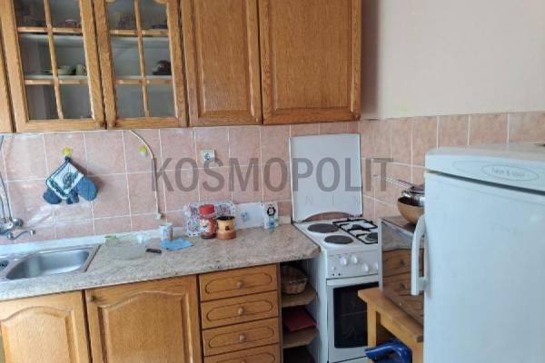 Stan na prodaju u Beogradu, Kumodraž, troiposoban, 95m2, cena 190000 evra