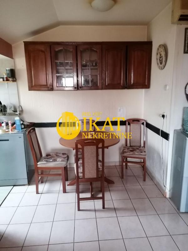 Stan na prodaju u Beogradu, Palilula, cetvorosoban, 80m2, cena 120000 evra