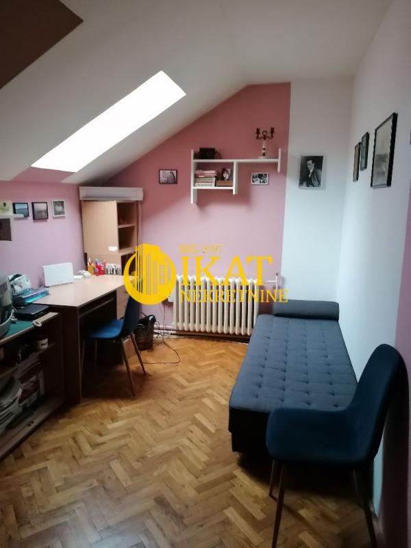 Stan na prodaju u Beogradu, Palilula, cetvorosoban, 80m2, cena 120000 evra