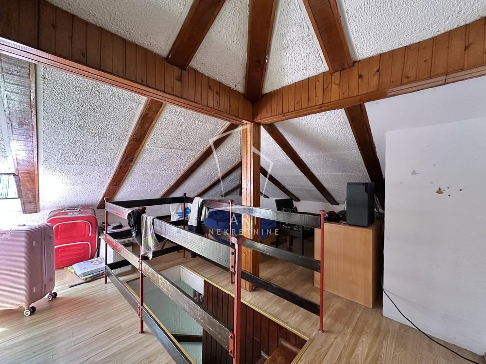 Stan na prodaju u Beogradu, Zemun, dvosoban, 42m2, cena 83000 evra