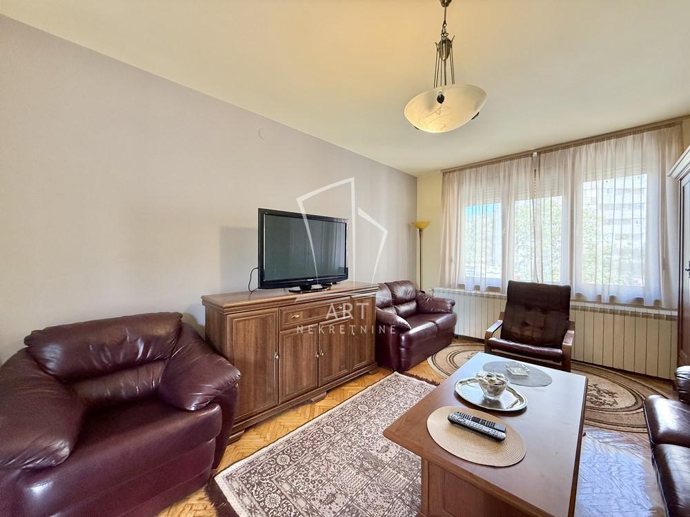 Stan na prodaju u Beogradu, Bulbulder, cetvorosoban, 104m2, cena 348000 evra