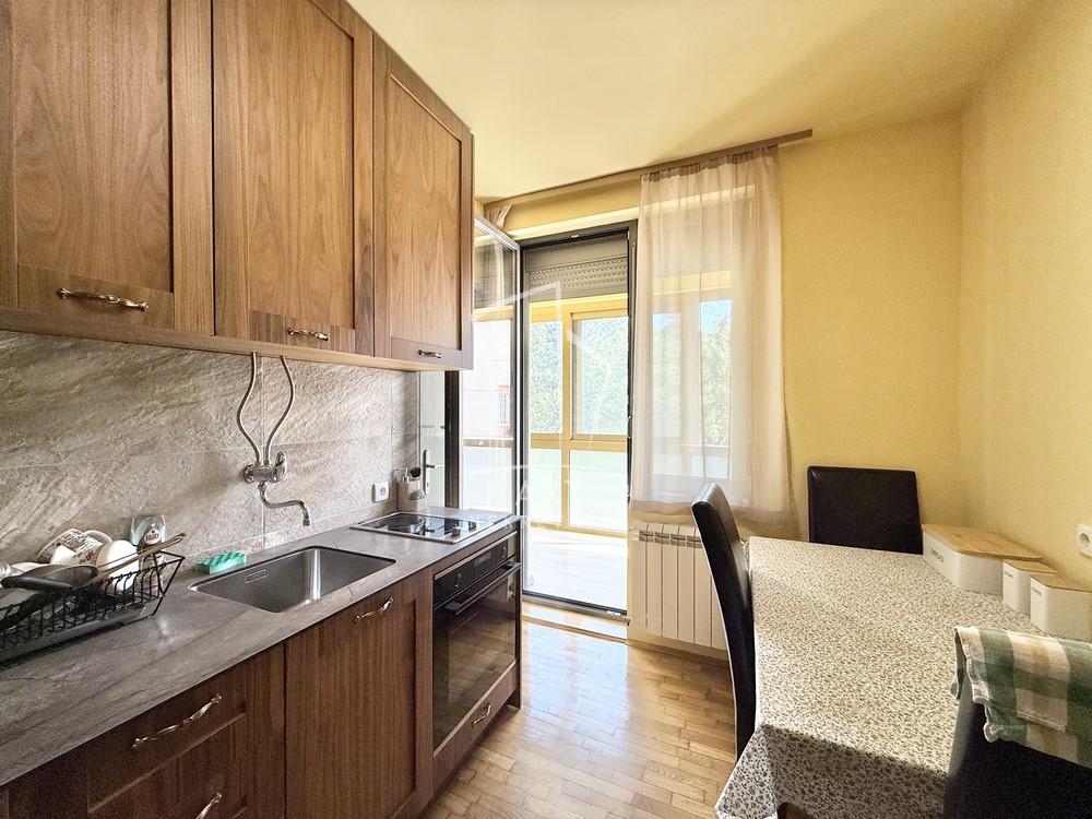 Stan na prodaju u Beogradu, Bulbulder, cetvorosoban, 104m2, cena 348000 evra