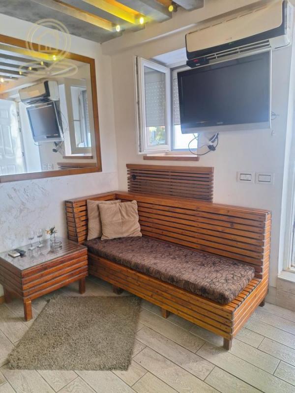 Stan na prodaju u Beogradu, Vračar (Centar), dvosoban, 44m2, cena 195000 evra