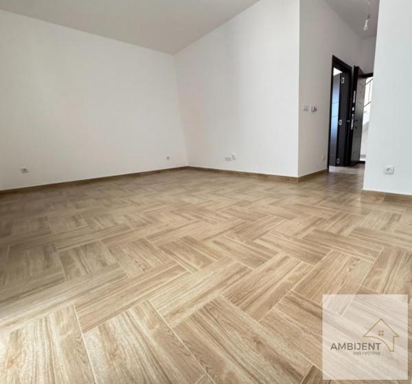 Stan na prodaju u Beogradu, Surčin, dvosoban, 59m2, cena 95909 evra