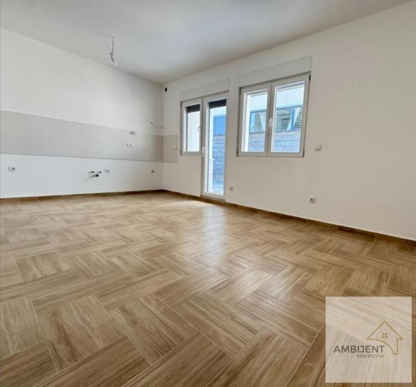 Stan na prodaju u Beogradu, Surčin, dvosoban, 59m2, cena 95909 evra
