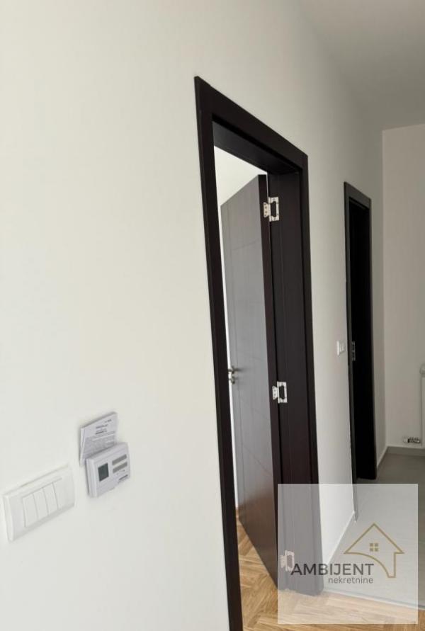 Stan na prodaju u Beogradu, Surčin, dvosoban, 44m2, cena 99900 evra