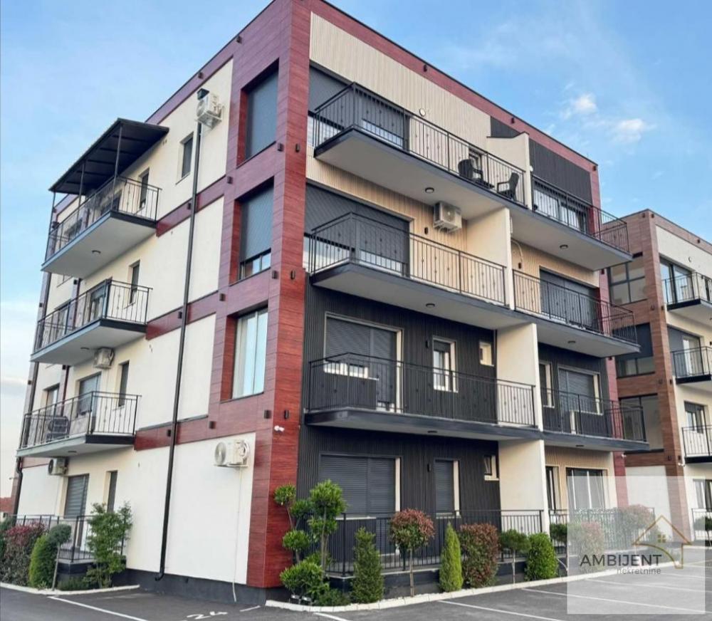 Stan na prodaju u Beogradu, Surčin, dvosoban, 50m2, cena 123000 evra