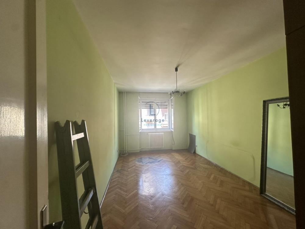 Stan na prodaju u Beogradu, Savski venac, dvosoban, 60m2, cena 234000 evra