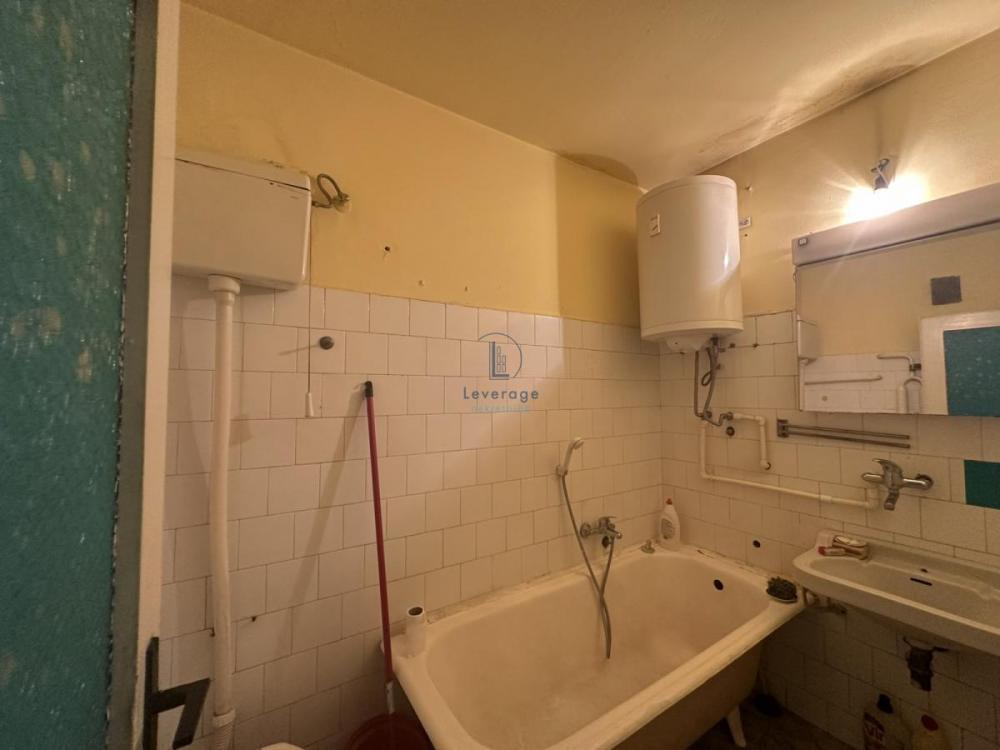 Stan na prodaju u Beogradu, Savski venac, dvosoban, 60m2, cena 234000 evra