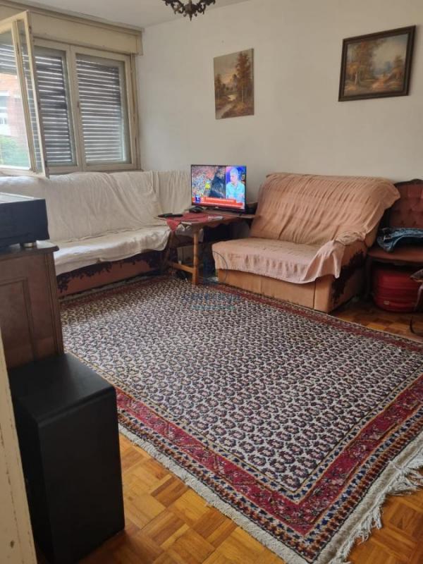 Stan na prodaju u Beogradu, Braće Jerković, dvosoban, 65m2, cena 160000 evra