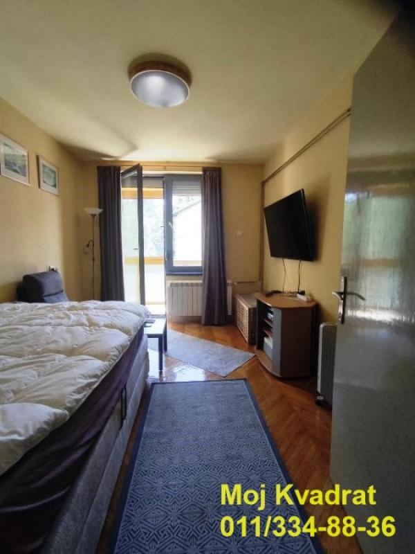 Stan na prodaju u Beogradu, Bulbulder, cetvorosoban, 104m2, cena 348000 evra